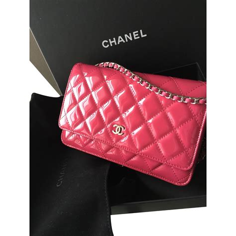 wallet on chain chanel rosa|Chanel wallet sizes.